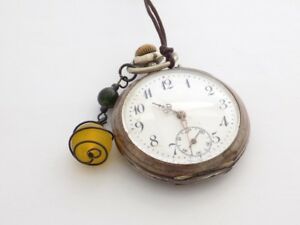 【送料無料】ジュエリー・アクセサリー ジャンパーヴィンテージグリーンビーズsautoir montre vintage perles jaune verte