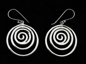 【送料無料】ジュエリー・アクセサリー ジオメトリサクレスパイラルシルバーイヤリングboucle doreilles geometrie sacree spiraleargent 9255g25 mmw45 10113