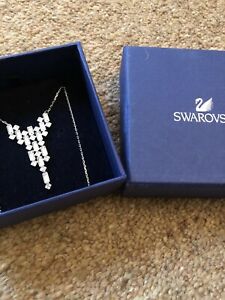 【送料無料】ジュエリー・アクセサリー スワロフスキーネックレスgenuine swarovski collana fluidita