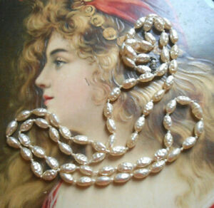 【送料無料】ジュエリー・アクセサリー ロングコリアーソティールアンシアンアールデコパーズバロックlong collier sautoir ancien art deco 1930 perles baroques