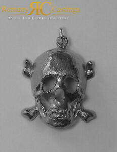 【送料無料】ジュエリー・アクセサリー スカルクロスボーンソリッドペンダントスターリングスタンプシルバー925 skull amp; cross osso ciondolo solido sterling timbrato 925 argento 19g 50 x 35 mm