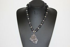 【送料無料】ジュエリー・アクセサリー アイスランドクリスタルネックレスポジティブエネルギーicelandic lava fatte a mano dichiarazione collana di cristallo pendente di energia positiva