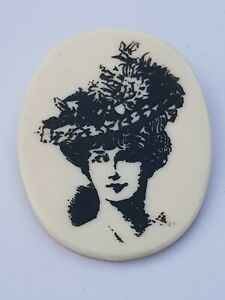 【送料無料】ジュエリー・アクセサリー ジョリブローシュメダイロンレアスタインjoli broche medaillon lea stein