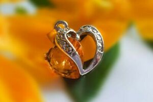 【送料無料】ジュエリー・アクセサリー ハートペンダントスターリングシルバーオレンジストーンheart pendantsterling silver 925 with orange stone