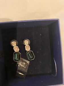 【貨物輸送無料】宝飾品・佩び物 オリジナルスワロフスキーイヤリンググレートコンディションorecchini swarovski originaleottime condizioni