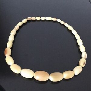 【貨物輸送無料】宝飾品・佩び物 コリアーアンシエンエンベークライトペルドフォルムオリーブヴィンテージネックレス