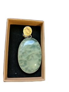 【貨物輸送無料】宝飾品・佩び物 グリーンプレニテオーバルシルバーペンダントクリスタルgreen prehnite ovale cristallo pendente dargento