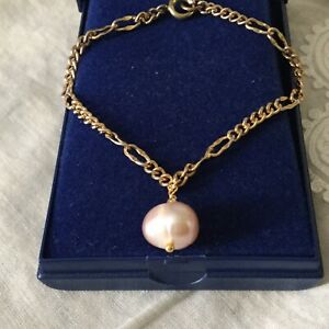 【貨物輸送無料】宝飾品・佩び物 ゴージャスブレスレットアンシアンアンプラケローズアンブレロックsplendide bracelet ancien en plaque or, veritable perle rose en breloque