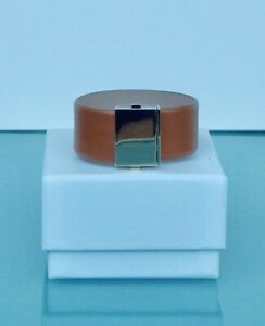 【貨物輸送無料】宝飾品・佩び物 ヒューゴレザーブレスレットブレスレットレザーhugo boss bracciale インチ pelle 地方検事 donna m bracelet leather women