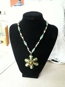 【貨物輸送無料】宝飾品・付属品 バトラーウィルソンランプワークグリーンネックレスbutler amp; wilson collana lampwork verde