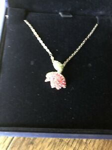 【送料無料】ジュエリー・アクセサリー スワロフスキーアリスインワンダーランドペンダントswarovski ciondolo alice nel paese delle meraviglie