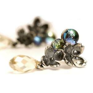 【送料無料】ジュエリー・アクセサリー ファッショントロルビーズイヤリングmoda trollbeads orecchini fiori asimmetrici tagea00057