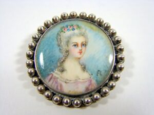 【送料無料】ジュエリー・アクセサリー ブローシュミニチュアダメデクエイトシネbroche miniature xix decor dame de qualite signe fl, d  4 cm
