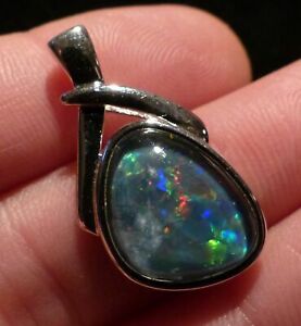 【貨物輸送無料】宝飾品・添え物 オパールペンデンティフオーストラリーカドーノエルoamp;co opale noble pendentif triplette australie cadeau noel