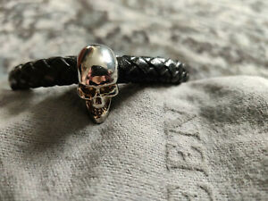 【送料無料】ジュエリー・アクセサリー アレクサンダーマックィーンブラックレザースカルブレボックスダストバッグalexander mcqueen neri in pelle e cranio braclet con box amp; dustbag