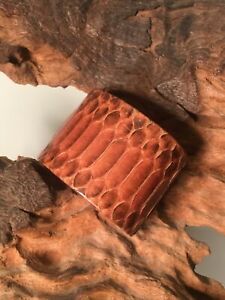 【送料無料】ジュエリー・アクセサリー マグニフィックマンシェットアンクワールドサーペントmagnifique manchette en cuir de serpent 29,887円