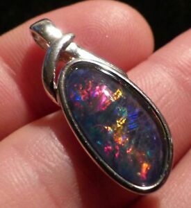 【貨物輸送無料】宝飾品・添え物 オパールペンデンティフオーストラリーカドーノエルoamp;co opale noble pendentif triplette australie cadeau noel