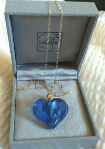 【送料無料】ジュエリー・アクセサリー ラリックハートゴールドチェーンレア?lalique intrecciate favoloso cuore blu con catena doro 9 ct rara ~ in sospeso