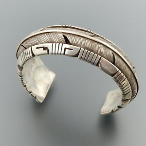 【送料無料】ジュエリー・アクセサリー ファンタスティックハンドメイドシルバースターリングフェザーシャドウボックスワイドカフブレスレットfantastico artigianale argento sterling piuma shadowbox wide cuff braccial