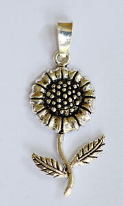【送料無料】ジュエリー・アクセサリー スターリングシルバーヒマワリペンダントargento sterling 925 girasole ciondolo nuovissimo｜hokushin 13,845円