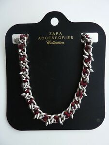 【送料無料】ジュエリー・アクセサリー ザラウーマンズシルバーマットスパイクスチームパンクレッドネックレス￡zara womans argento matt spike steam punk rosso collana ￡ 1999