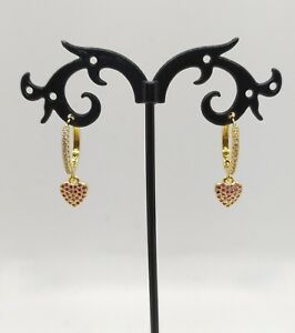 【送料無料】ジュエリー・アクセサリー ゴールドハートカラージルコンフープイヤリングorecchini a cerchio con zirconi bianchi realizzati a mano di colore oro e cuore