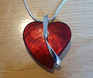 【送料無料】ジュエリー・アクセサリー ハートネックレスcollana con cuore rosso 13,855円