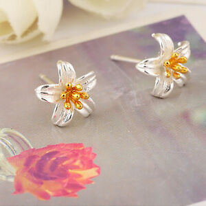【送料無料】ジュエリー・アクセサリー シルバーボタンイヤリングスターリングフラワーイヤリングorecchini a bottone argento 925 sterling orecchini fiore
