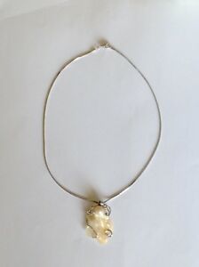 【送料無料】ジュエリー・アクセサリー マザーオブパールペンダントネックレスcollana donna con ciondolo in madreperla