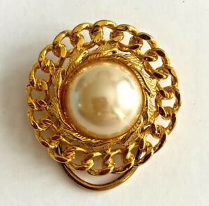 【送料無料】ジュエリー・アクセサリー ブローチピンセアファラードドレカボションファウッセヴィンテージパールbroche pince a foulard dore cabochon fausse perle vintage neuf d3,6cm｜hokushin