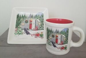 【送料無料】キッチン用品・食器・調理器具・陶器　新しいマゼンタクリスマスツリーリースレッドトラベルキャンパー子犬ホリデーマグプレートセットNEW MAGENTA CHRISTMAS TREE WREATH RED TRAVELCAMPER PUPPY HOLIDAY MUG &amp; PL｜hokushin