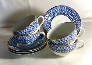 【送料無料】キッチン用品・食器・調理器具・陶器　ローストランドカップとソーサー4 Rorstrand 10033 Cups And Saucers