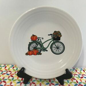 【送料無料】キッチン用品・食器・調理器具・陶器　フィーレストウェアハーベストヴィンテージ自転車ランチプレートフィエスタ秋のバイク昼食会でFiestaware Harvest Vintage Bicycle Lunch Plate Fiesta Autumn Bike 9 in Luncheo