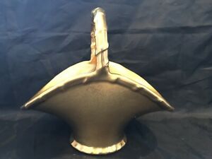 【送料無料】キッチン用品・食器・調理器具・陶器　ストウファーの覆われたゴールドバスケットリモージュStouffer’s Encrusted Gold Basket Limoges
