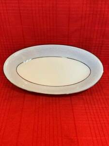 【送料無料】キッチン用品・食器・調理器具・陶器　典竹アスパラガスレリッシュディッシュ受賞者NORITAKE ASPARAGUS/RELISH DISH ~ LAUREATE #5651