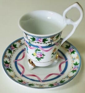 【貨物輸送無料】勝手もと装置・食器・膳立て物の具・瀬戸もの ロイヤルウィーン瀬戸もの足ゴールドトリムデミタッセカップソーサーコートカップルROYAL VIENNA Porcelain 3 Footed Gold Trim Demitasse Cup \u0026amp; Saucer Courting Couple