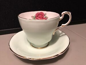 【貨物輸送無料】勝手もと設備・食器・膳立て手道具・瀬戸もの 統治女王陛下への仰せ付けるによるレアミントグリーンパラゴンRare Mint Green Paragon By Appointment To Her Majesty The Queen Cup \u0026amp; Saucer