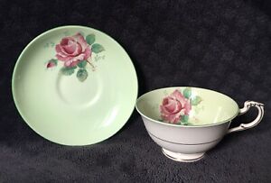 【送料無料】キッチン用品・食器・調理器具・陶器　ヴィンテージパラゴン中国ミントグリーングラウンドキャベツローズティーカップソーサーVintage Paragon China Mint Green Ground Cabbage Rose Tea Cup & Saucer