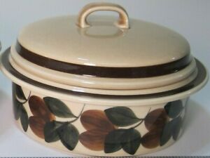 【送料無料】キッチン用品・食器・調理器具・陶器 フィンランドのアラビアトルバドールカバードキャセロールヴィンテージArabia of Finland Troubador RUIJA 2 Qt. Covered Casserole Vintage