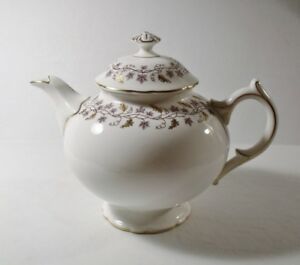 【送料無料】キッチン用品・食器・調理器具・陶器　コールポートミネルバホワイトティーポットミントCoalport MINERVA WHITE Teapot MINT