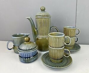 【送料無料】キッチン用品・食器・調理器具・陶器希少ヴィンテージアイルランドウェイド磁器コーヒーポットカップ砂糖ミルクジャグセットRareVintageIrishWadePorcelainCoffeePotamp;Cups,Sugar,MilkJugSetDB03