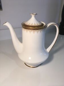 【送料無料】キッチン用品・食器・調理器具・陶器　パラゴンアテナコーヒーポット細かい骨中国はイギリスで作られましたParagon Athena Coffee Pot Fine Bone China Made In England 16,775円