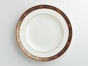 【送料無料】キッチン用品・食器・調理器具・陶器　ロイヤルクラウンダービードーフィンディナープレートROYAL CROWN DERBY Dauphin Dinner Plate