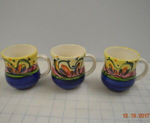 【送料無料】キッチン用品・食器・調理器具・陶器　Gail Pittman Glory Hand Painted Ceramic Mug Lot of 3 Coffee Tea Mugs -Small Chip｜hokushin