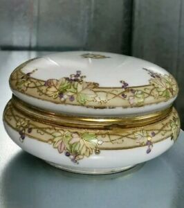 【貨物輸送無料】御厨子所備品・食器・膳立て物の具・瀬戸もの アンティークニッポン手塗り付けるヒュミドールボウルギルトゴールドグレープ森村ブラザーズヴィンテージAntique Nippon Hand Painted Humidor Bowl Gilt Gold Grape Morimura Bros Vinta