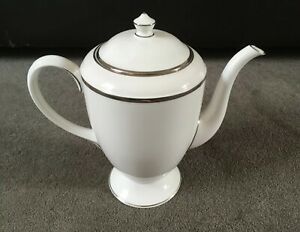 【貨物輸送無料】勝手もと装置・食器・膳立て物の具・瀬戸もの ロイヤルウスターモナココーヒーポットブランド耳あたらしいRoyal Worcester Monaco Coffee Pot - BRAND NEW