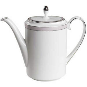 【送料無料】キッチン用品・食器・調理器具・陶器 ウェッウッドピンク公爵夫人コーヒーポットWedgwood PINK DUCHESSE Coffee Pot 2477910