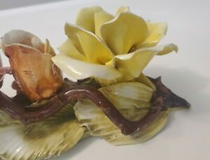 貨物輸送無料 勝手エクイップメント 食器 炊爨用具 ポースレン イタリアで作られたヴィンテージカポディモンテフラワーバラスタンプvintage Capodimonte Flower Roses Made In Italy Stamped Komma Duesseldorf De