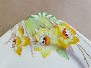 【送料無料】キッチン用品・食器・調理器具・陶器　ロイヤルアルバートダフォディルアールデコトリオROYAL ALBERT DAFFODIL 9000 ART DECO TRIO (Ref4646)