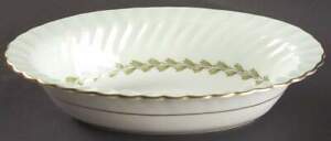 【送料無料】キッチン用品・食器・調理器具・陶器　ミントンチェビオットグリーンオーバルベジタブルボウルMinton Cheviot Green Oval Vegetable Bowl 329469